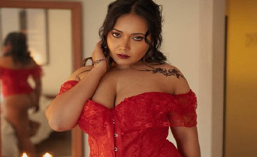 Prembagh Call Girls Thirsty Red Lips Waiting To Get Wet